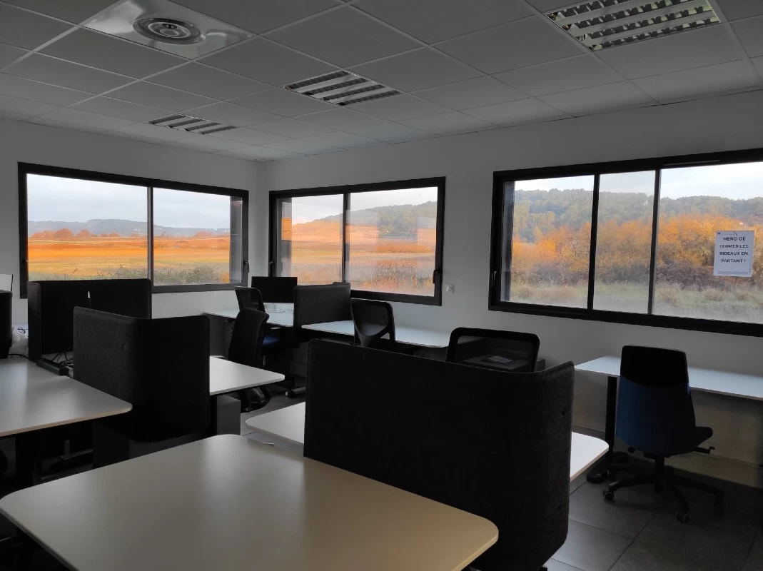 Location bureau à partager à Éguilles